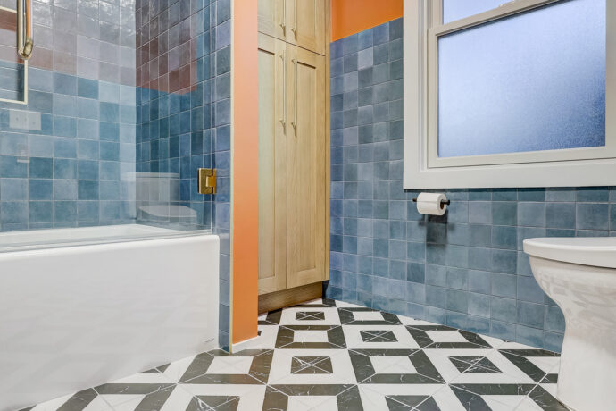 Ferndale bathroom refinished